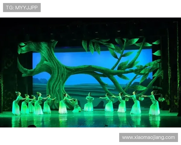 百老汇香港官网分享演出幕后花絮和制作故事,带你深入了解演出背后的精彩